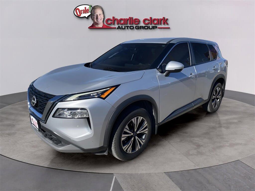 2022 Nissan Rogue SV FWD