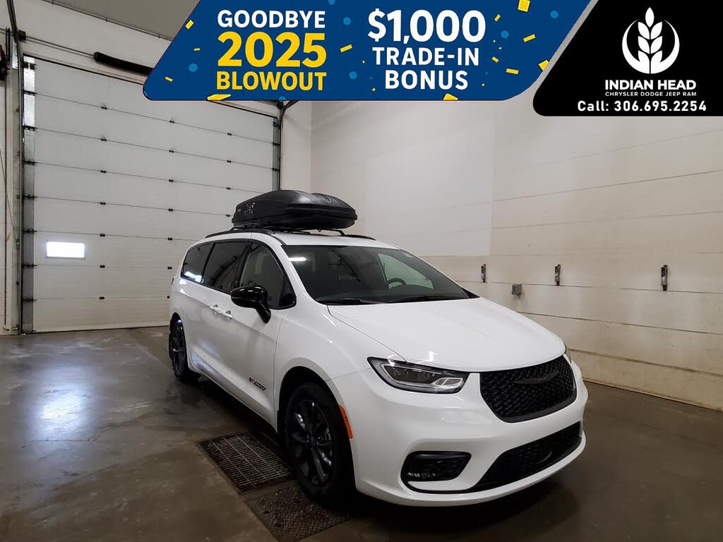 2025 Chrysler Pacifica Select FWD