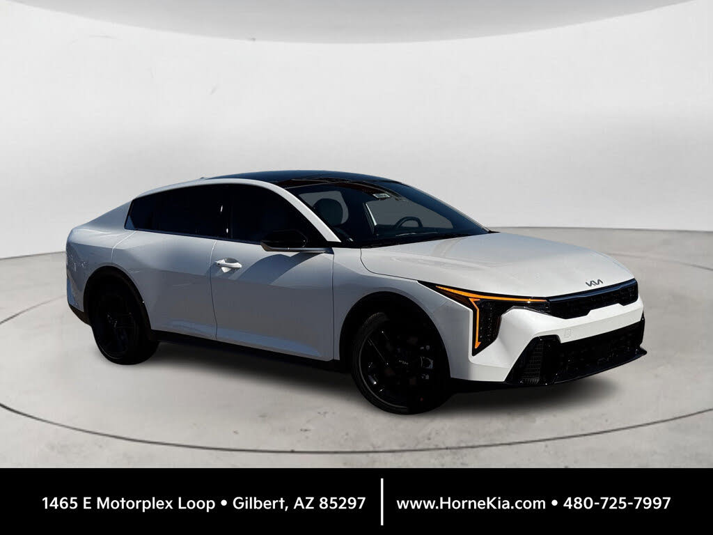 2025 Kia K4 GT-Line Turbo FWD