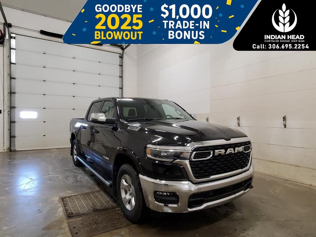 RAM 1500 Big Horn Crew Cab 4WD 2025