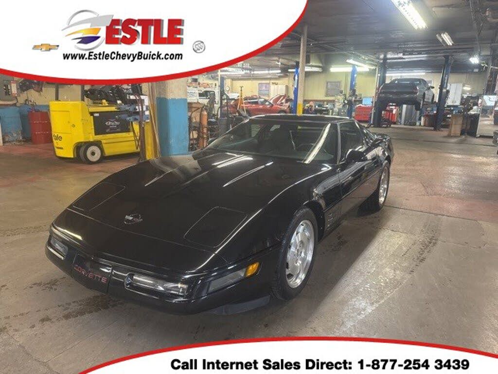 1994 Chevrolet Corvette Coupe RWD
