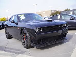 Dodge Challenger SRT Hellcat RWD