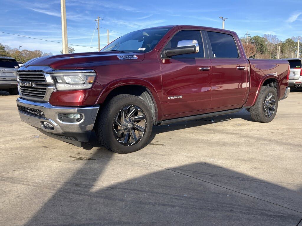 2019 RAM 1500 Laramie Crew Cab 4WD