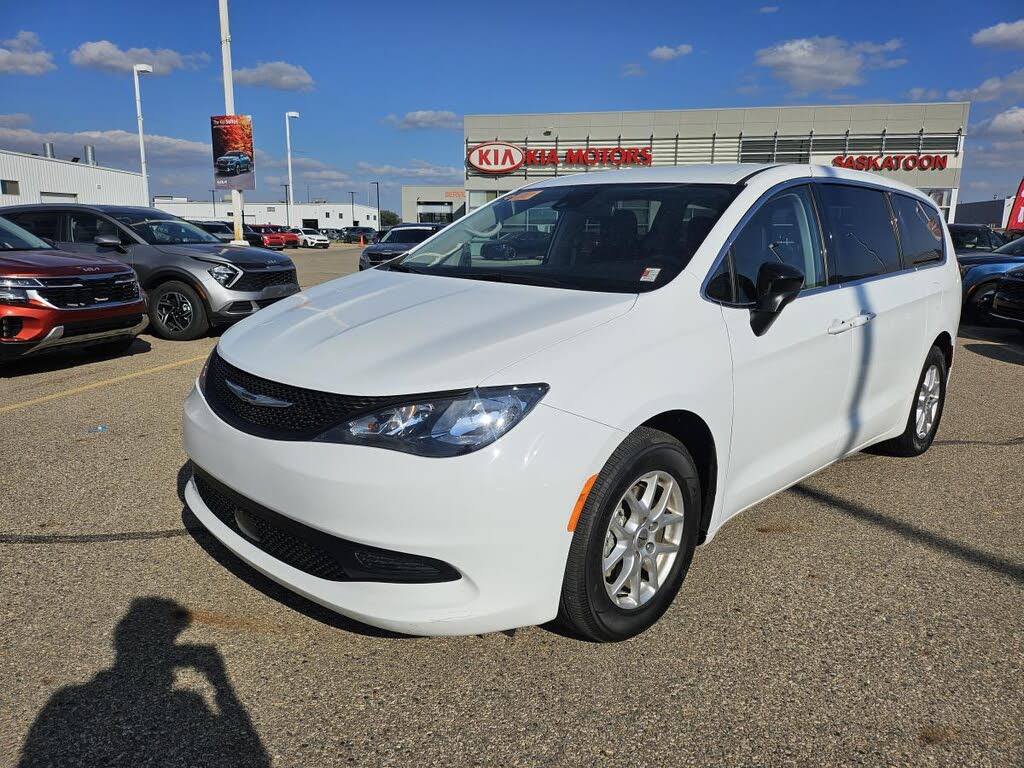 2024 Chrysler Grand Caravan SXT FWD