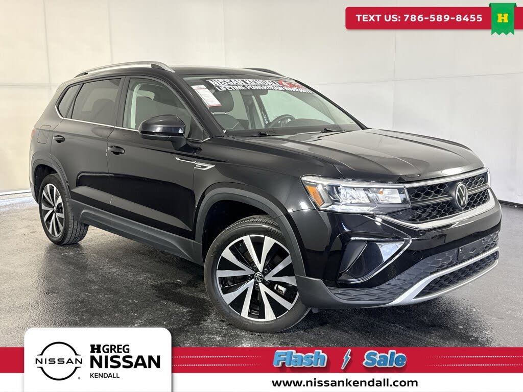 2024 Volkswagen Taos SE FWD