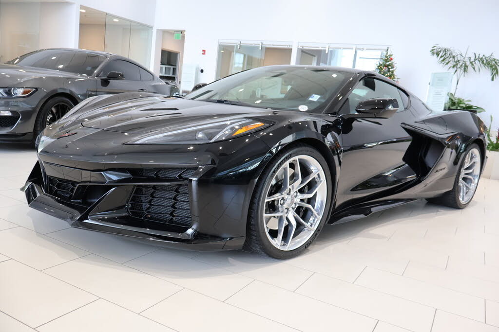 2025 Chevrolet Corvette Z06 1LZ Coupe RWD
