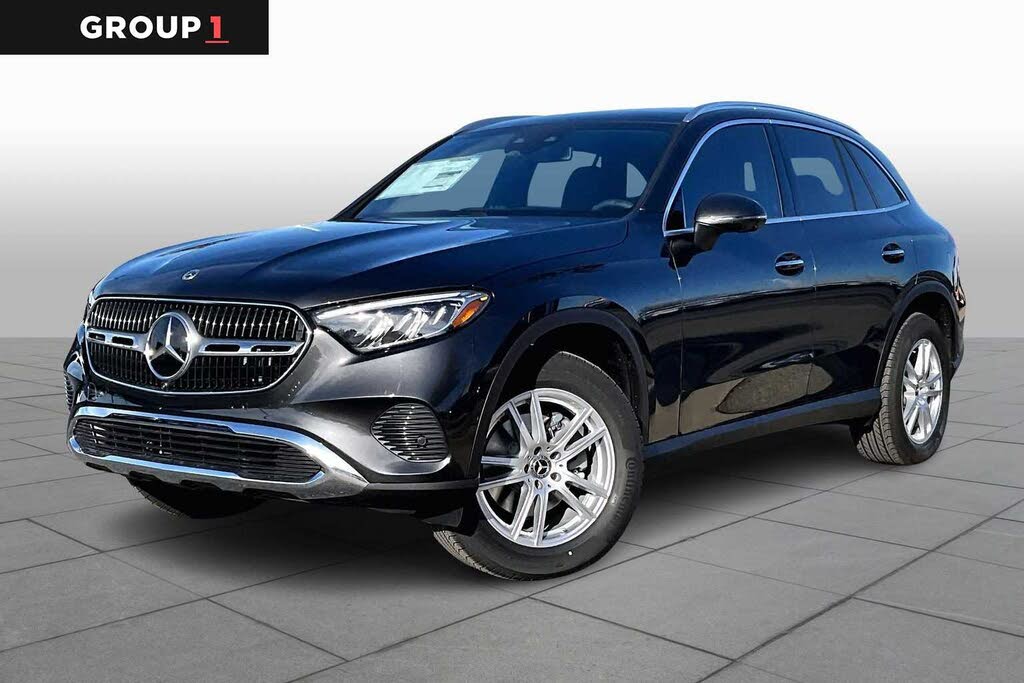 2026 Mercedes-Benz GLC 300 RWD