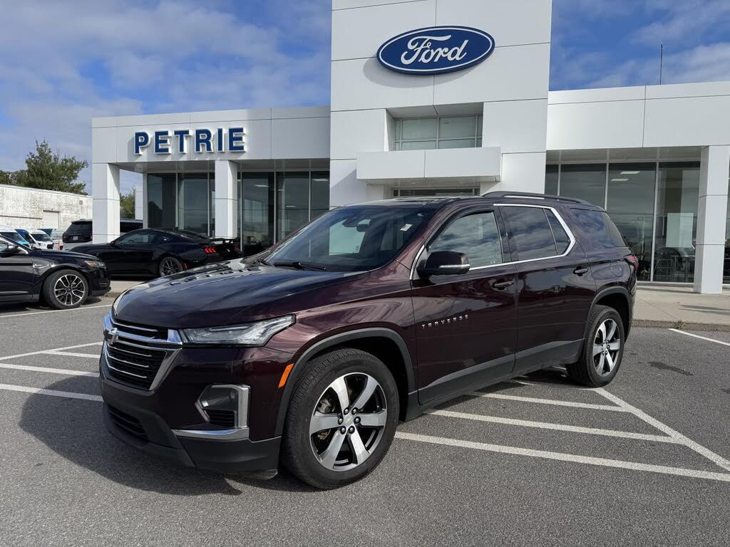 2023 Chevrolet Traverse LT Leather AWD