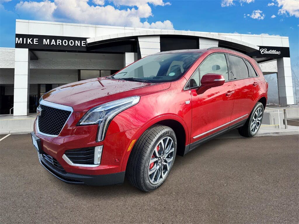 2025 Cadillac XT5 Sport AWD