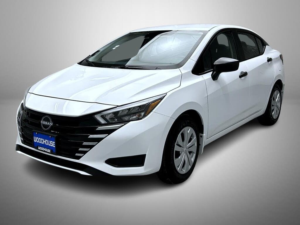 2025 Nissan Versa S FWD