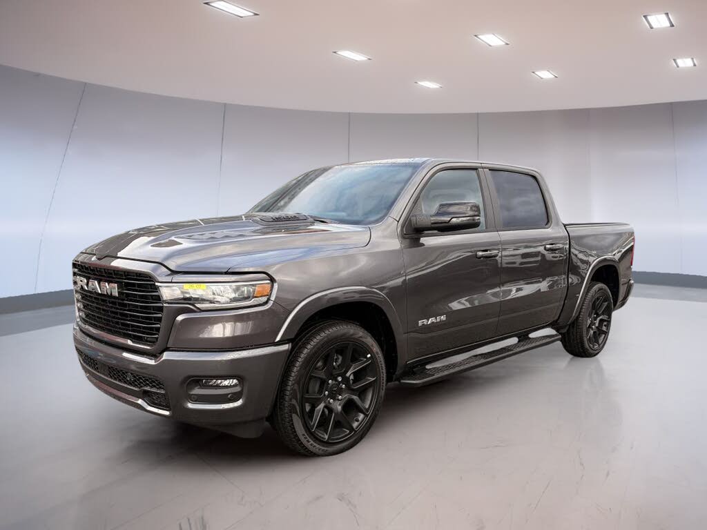 2026 RAM 1500 Laramie Crew Cab 4WD