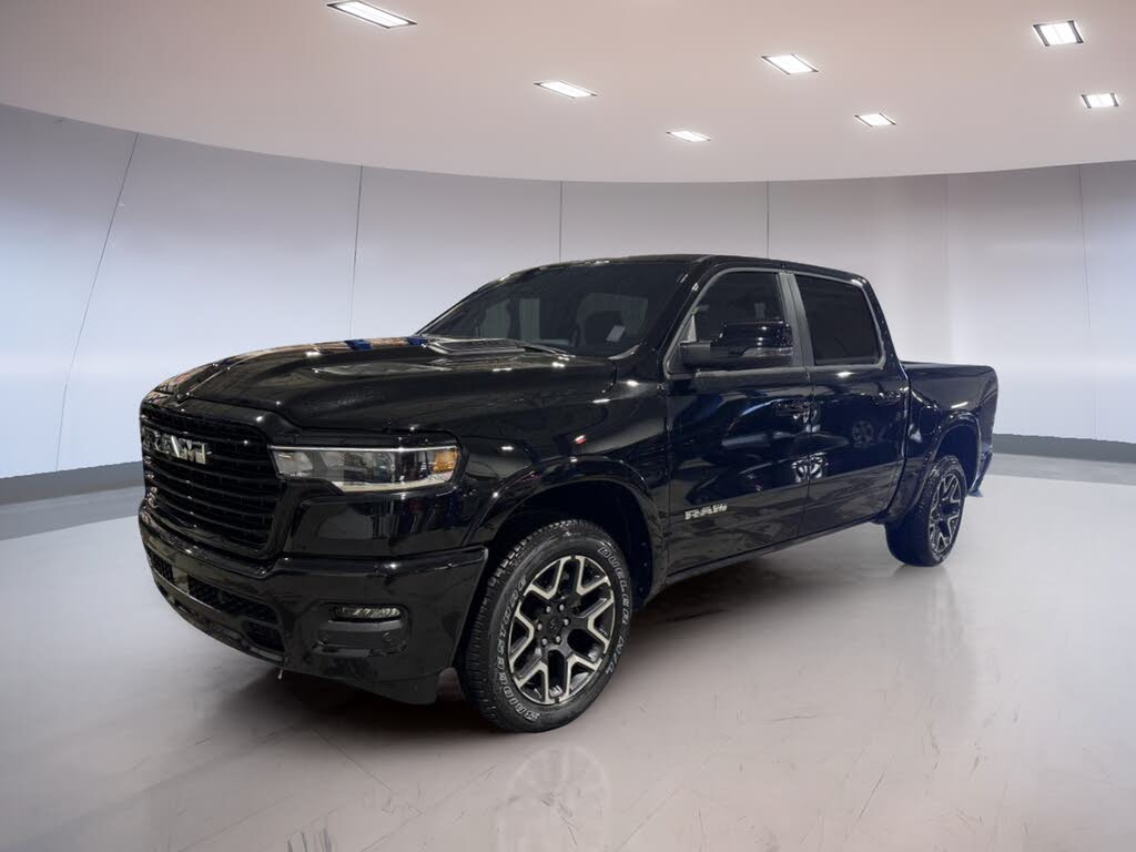 2026 RAM 1500 Laramie Crew Cab 4WD