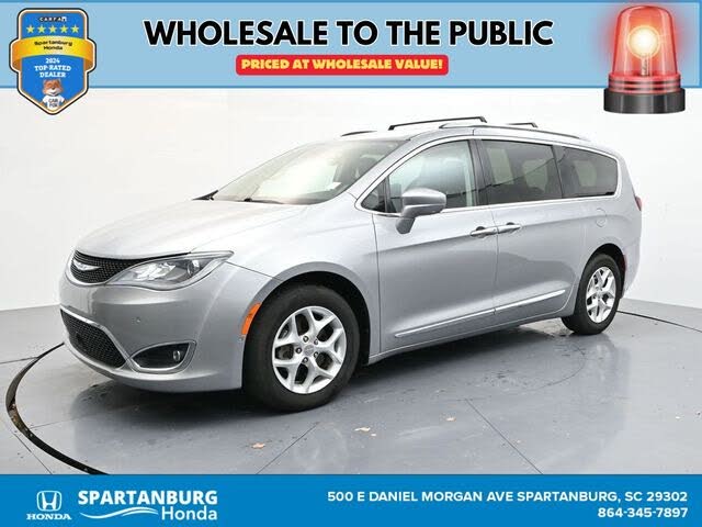 2017 Chrysler Pacifica Touring L Plus FWD