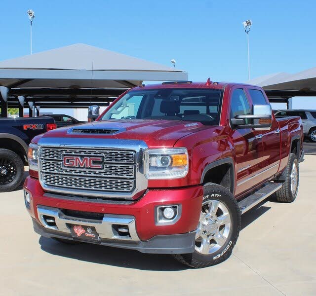 2019 GMC Sierra 2500HD Denali Crew Cab 4WD