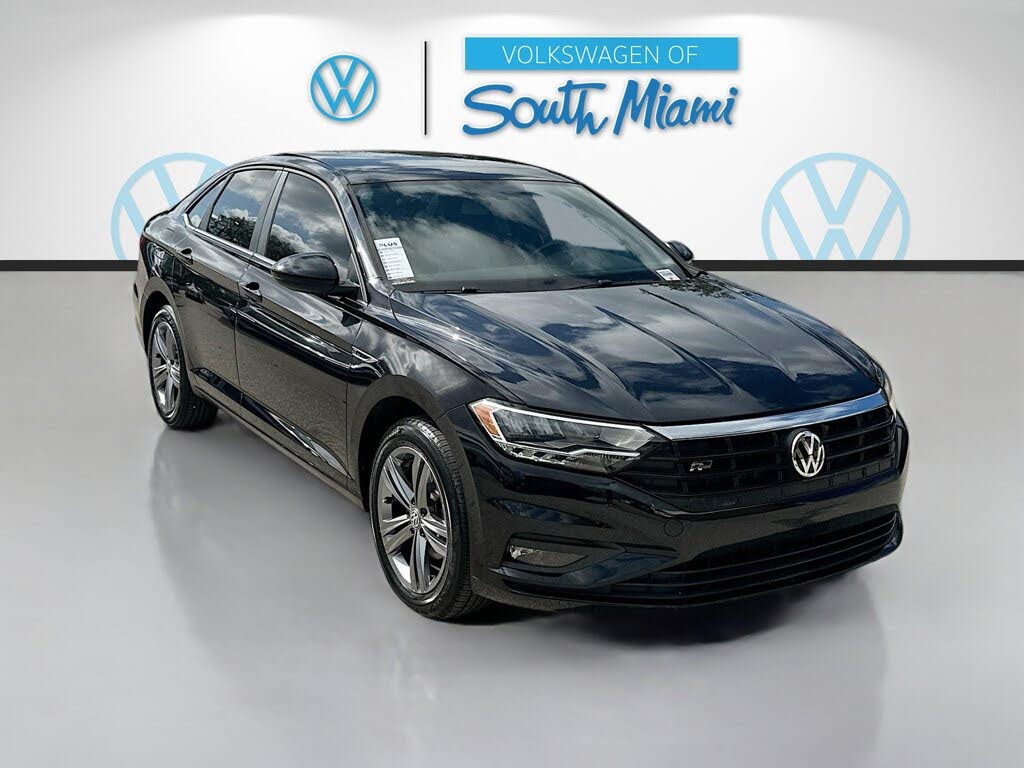 2019 Volkswagen Jetta R-Line FWD