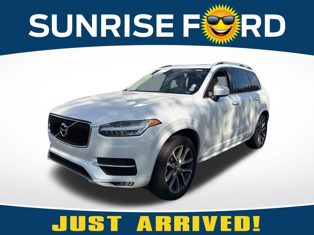 2019 Volvo XC90 T6 Momentum AWD