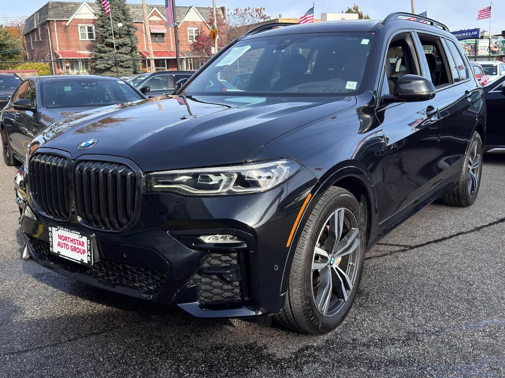 2022 BMW X7 xDrive40i AWD