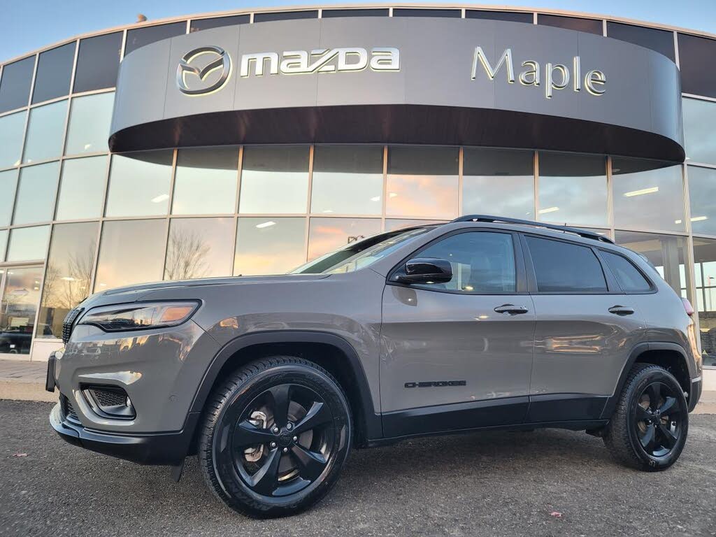 2023 Jeep Cherokee Altitude 4WD