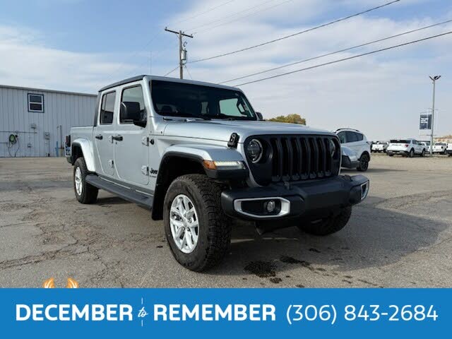 2023 Jeep Gladiator Sport S Crew Cab 4WD