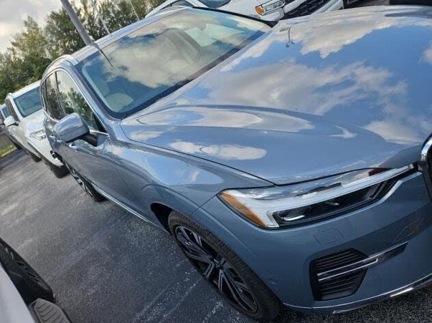 2023 Volvo XC60 B5 Ultimate Bright Theme FWD