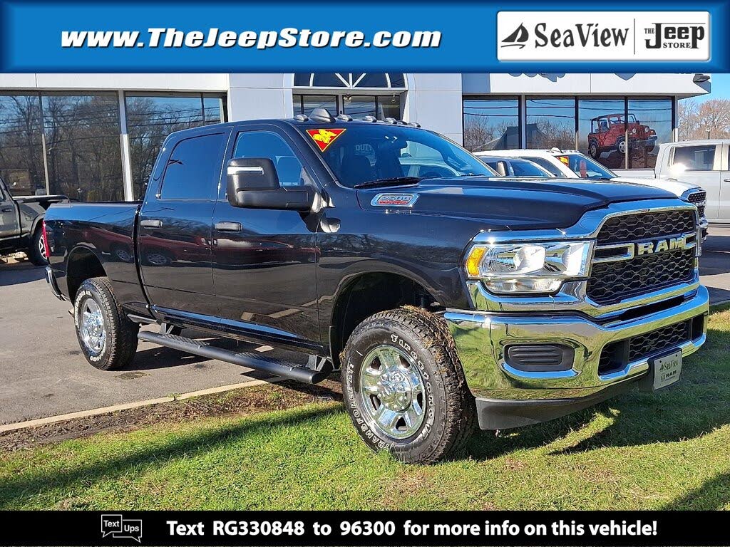 2024 RAM 2500 Tradesman Crew Cab 4WD