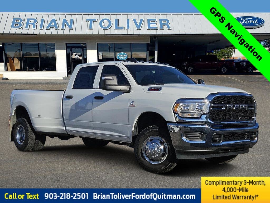 2024 RAM 3500 Tradesman Crew Cab LB DRW 4WD