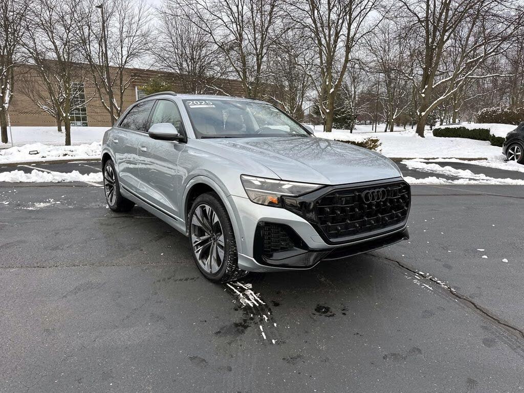 2025 Audi Q8 quattro Premium Plus 55 TFSI