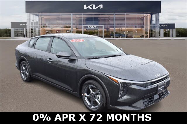 2025 Kia K4 LXS FWD