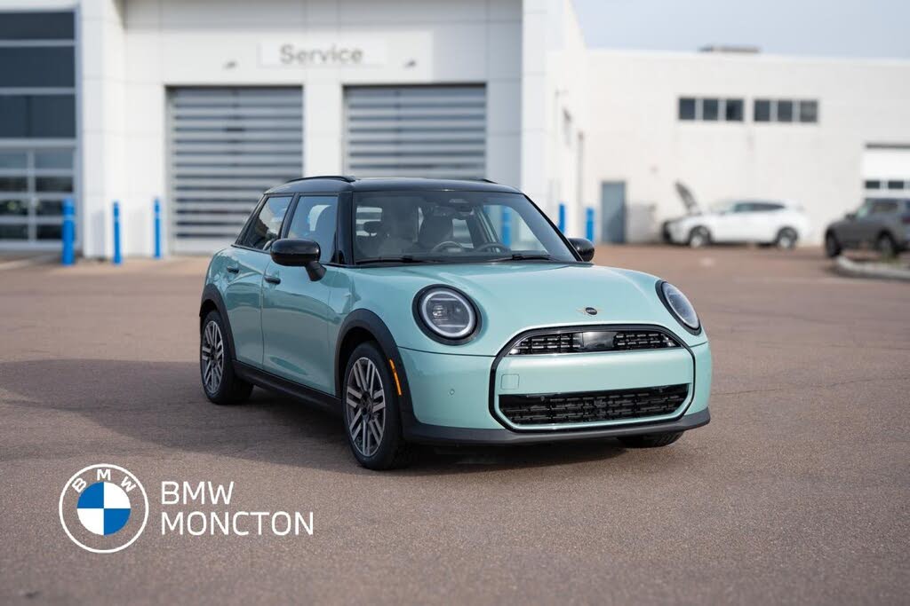 2025 MINI Cooper C 5-Door Hatchback FWD