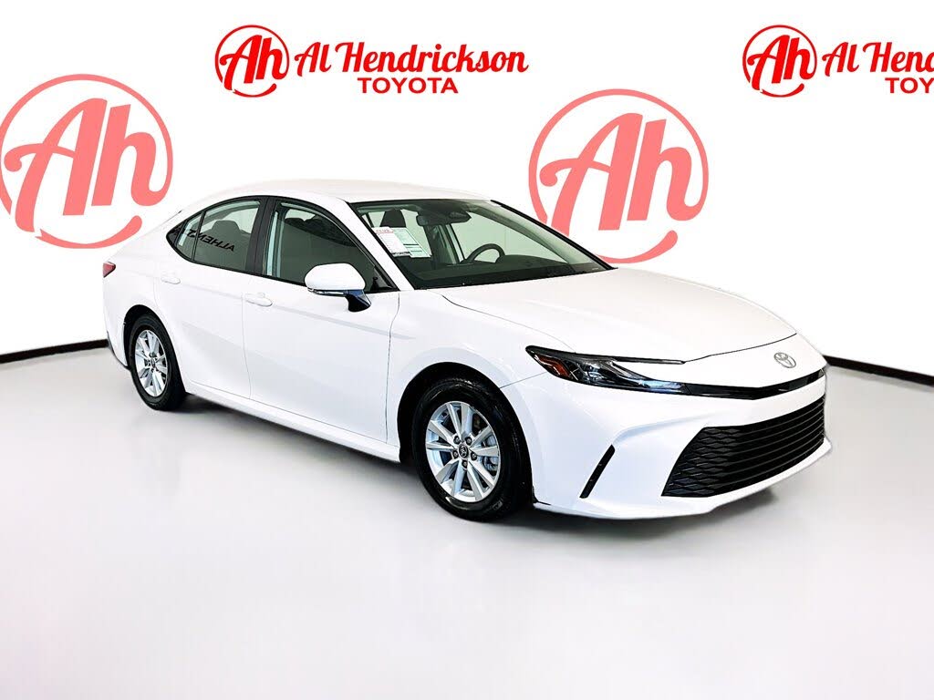 2025 Toyota Camry LE FWD