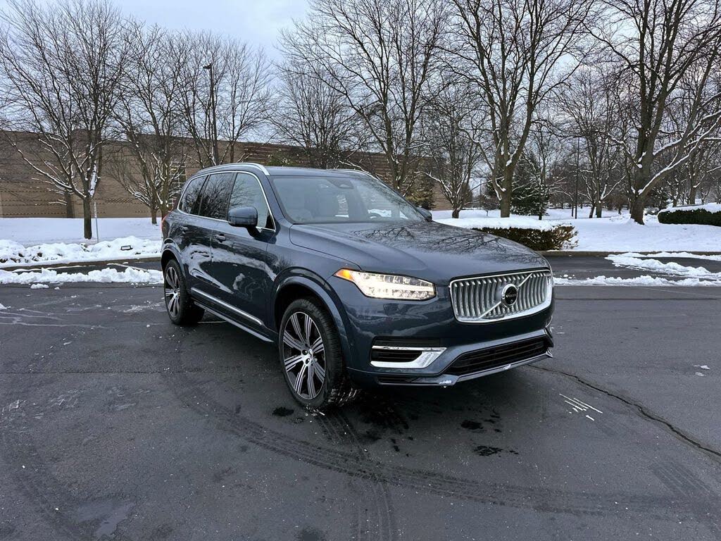 2025 Volvo XC90 Recharge T8 Ultra Bright Theme AWD