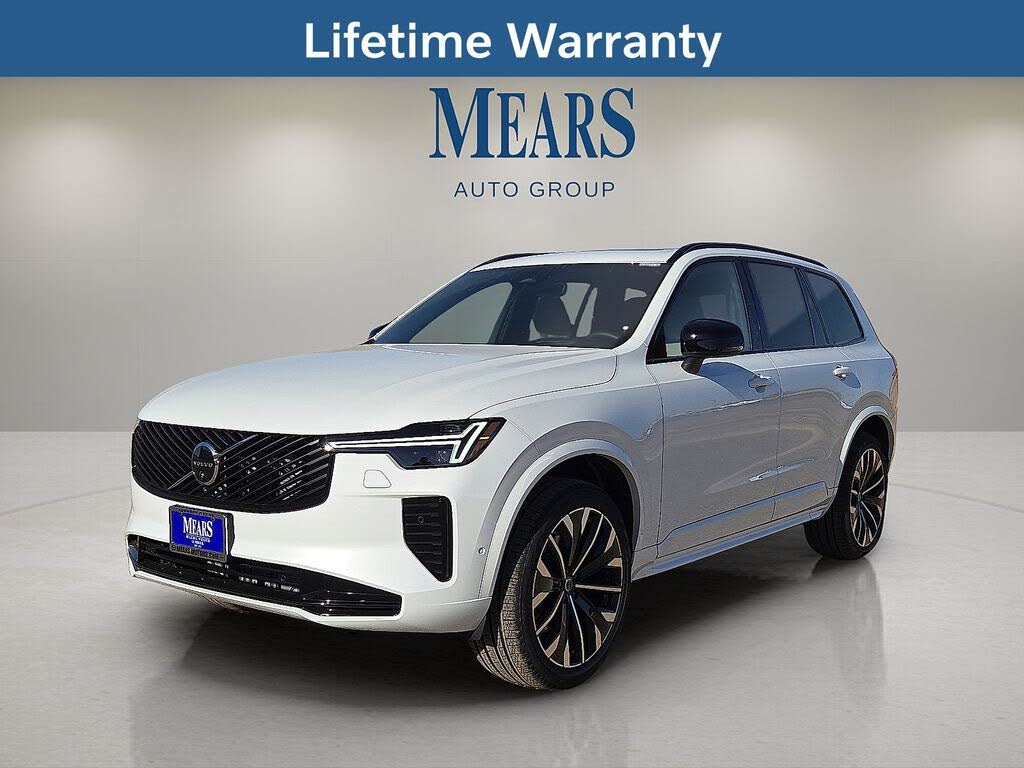 2026 Volvo XC90 B6 Ultra Dark 7-Passenger AWD