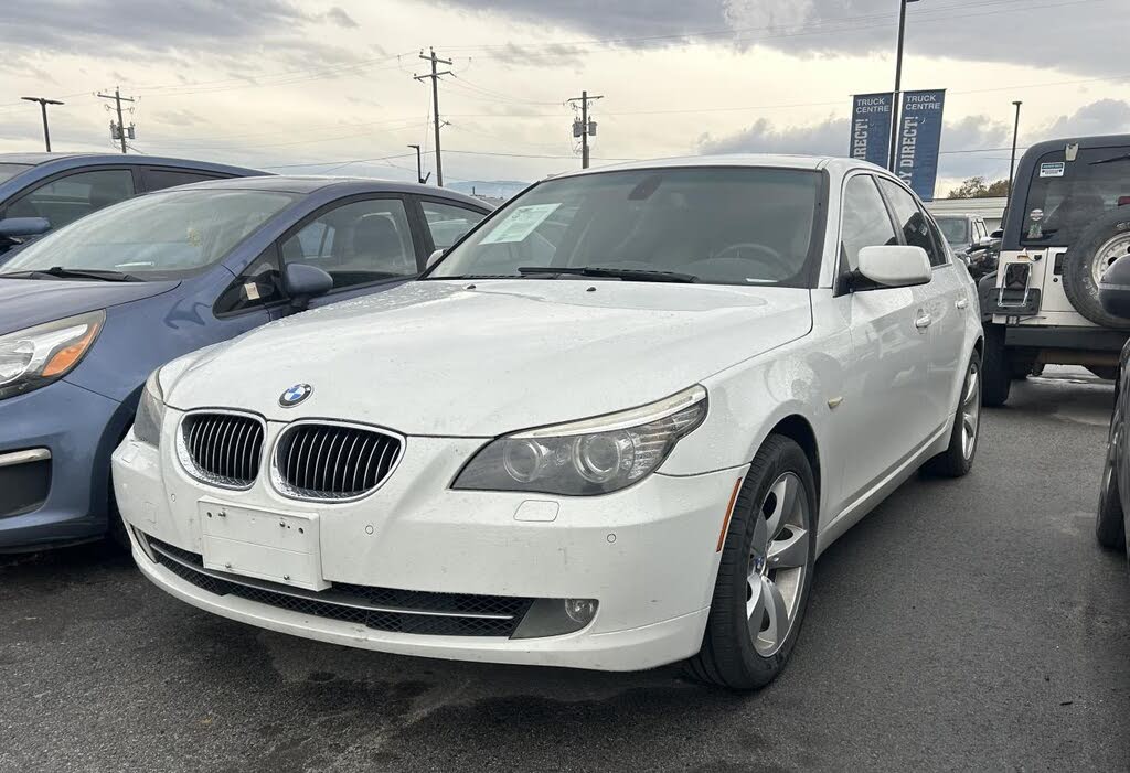 BMW 5 Series 528xi Sedan AWD 2008
