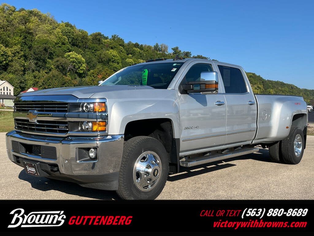 2015 Chevrolet Silverado 3500HD LTZ Crew Cab 4WD