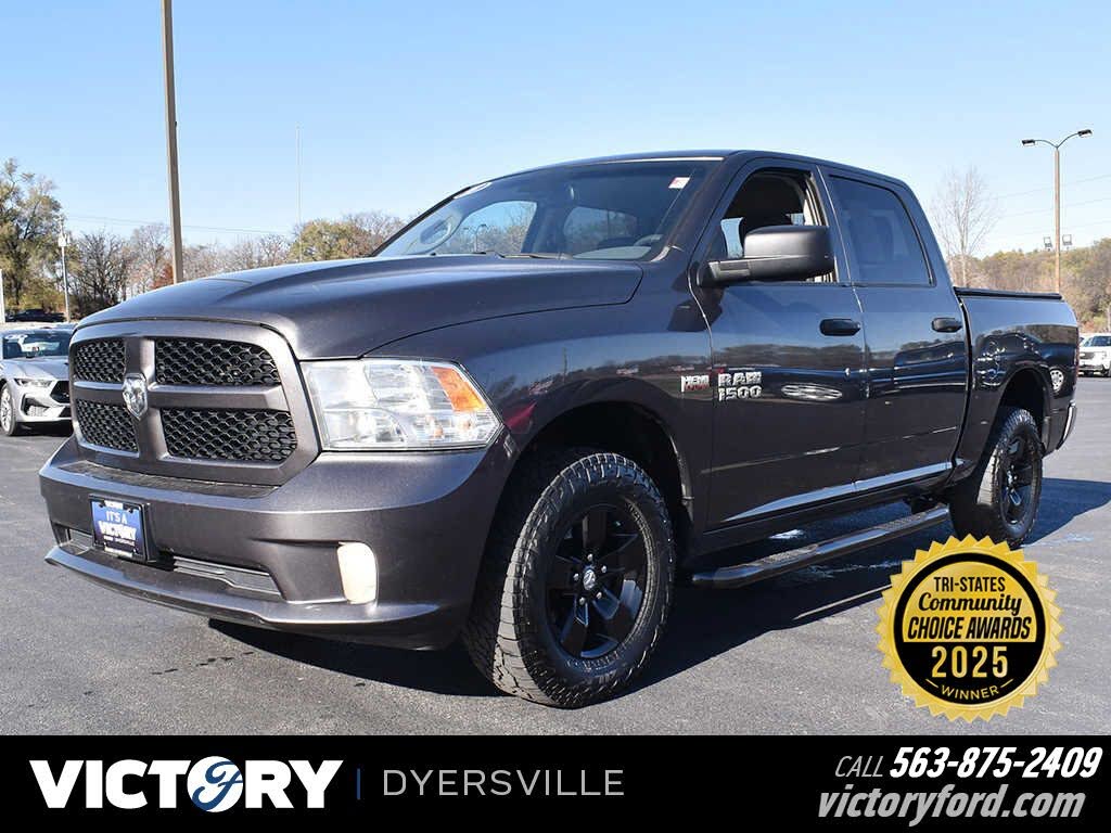 2018 RAM 1500 Express Crew Cab 4WD