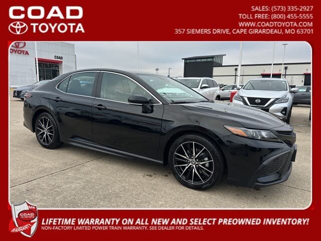 2022 Toyota Camry SE FWD