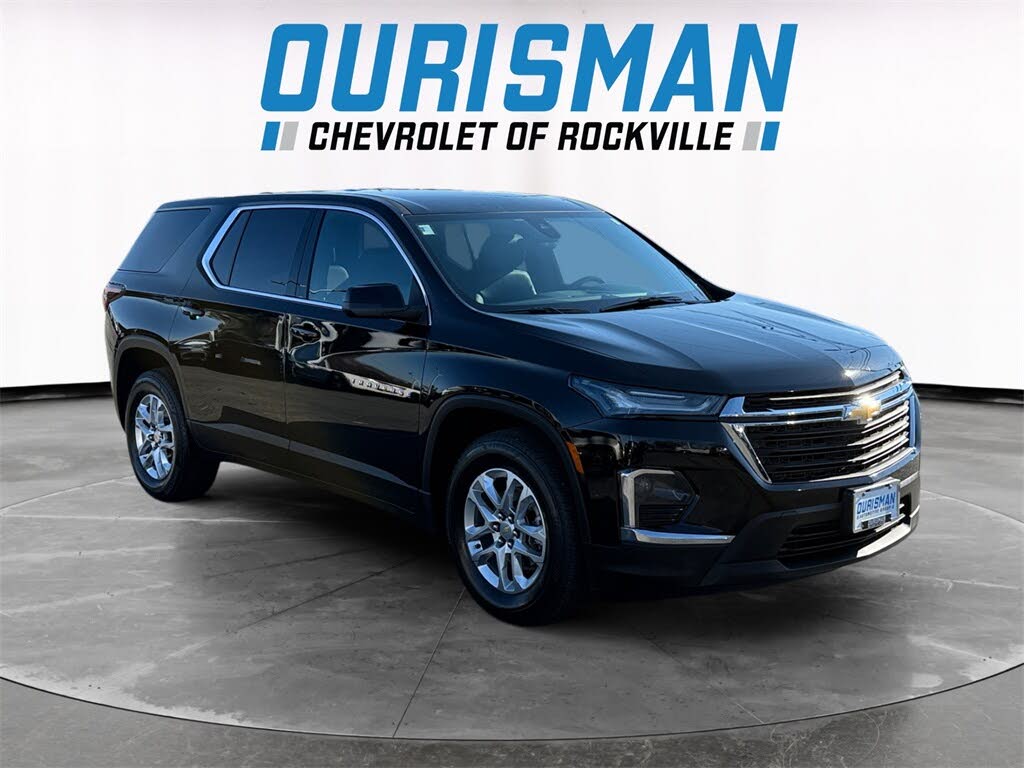 2023 Chevrolet Traverse LS FWD