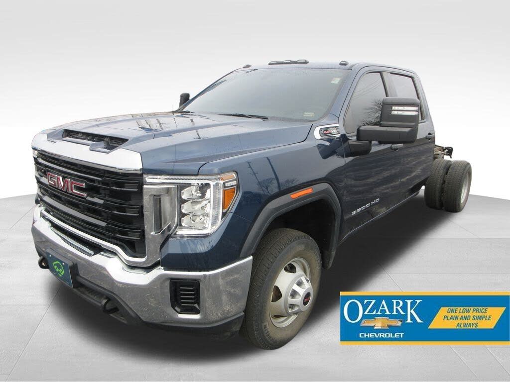 2023 GMC Sierra 3500HD Pro Crew Cab LB 4WD