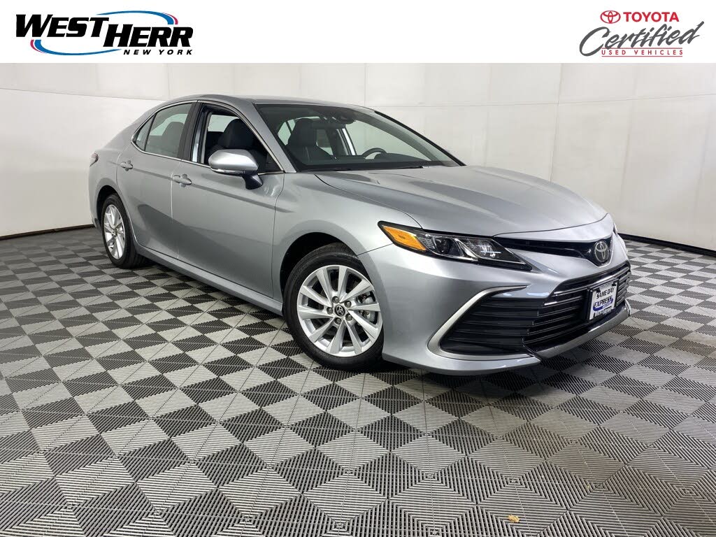 2024 Toyota Camry LE AWD