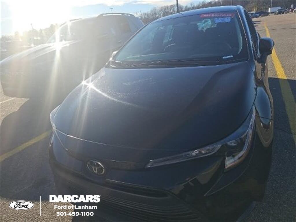 2024 Toyota Corolla LE FWD