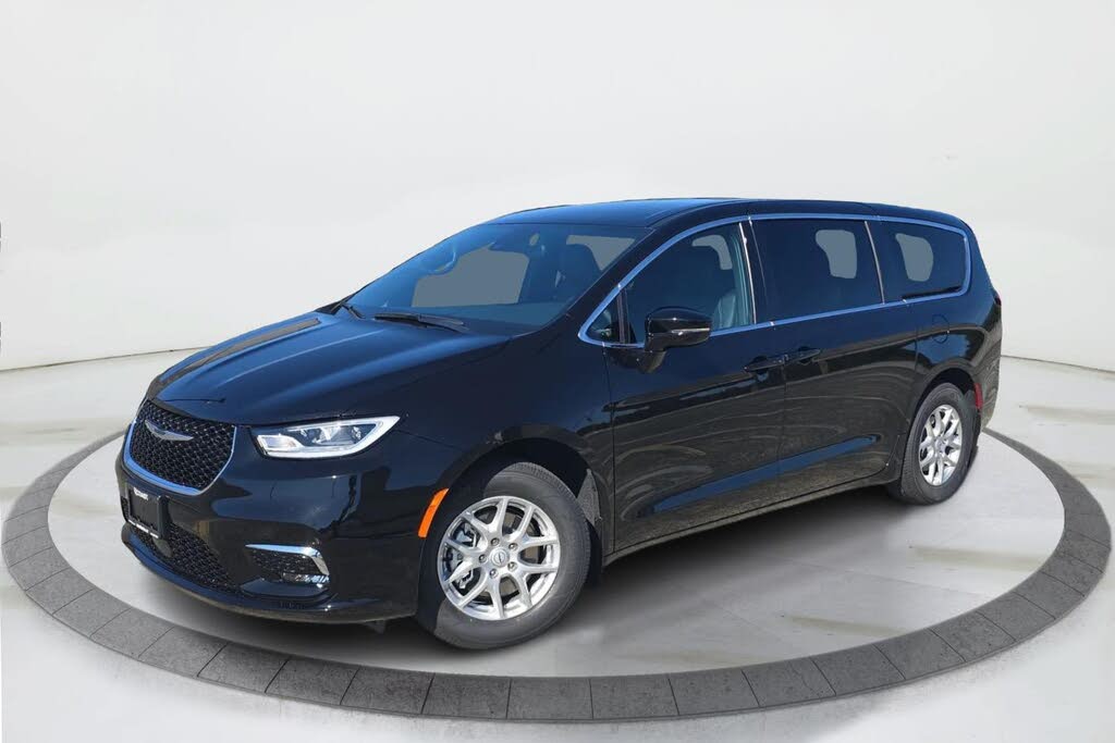 2026 Chrysler Pacifica Select FWD
