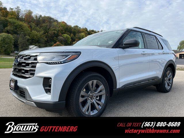 2026 Ford Explorer Active AWD