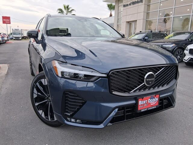 2026 Volvo XC60 B5 Plus AWD