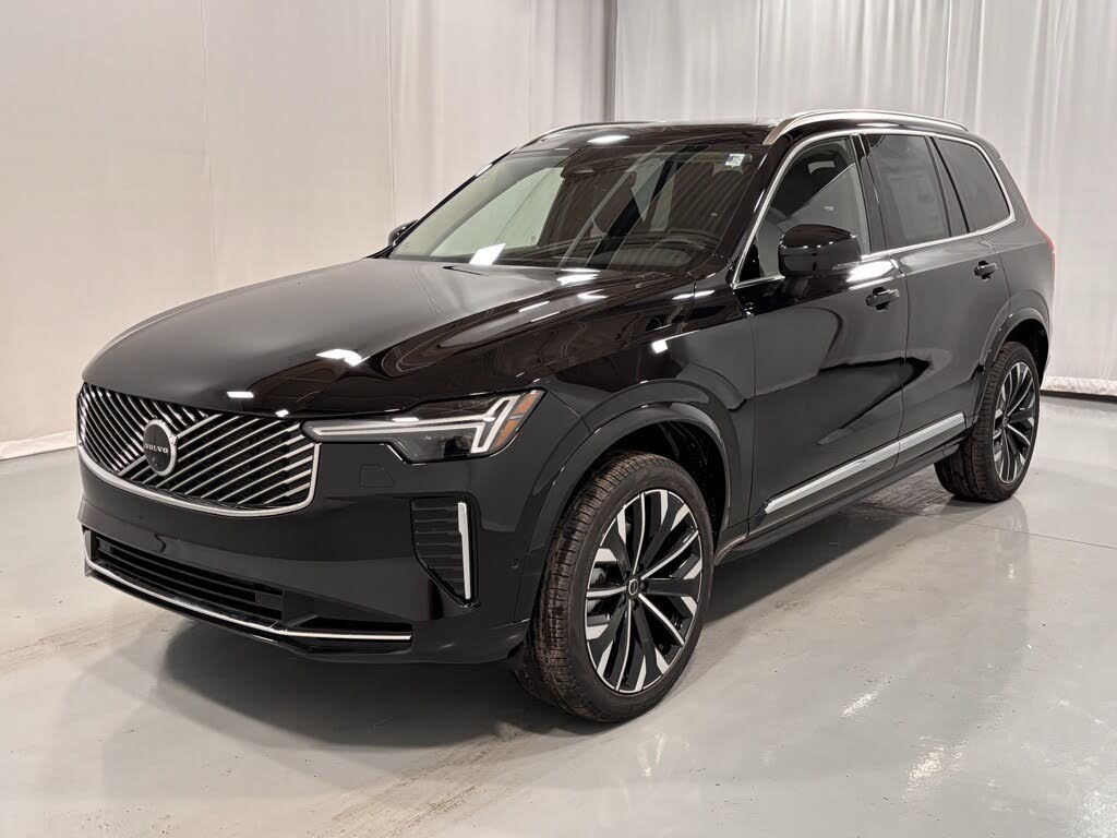 2026 Volvo XC90 B6 Plus 7-Passenger AWD