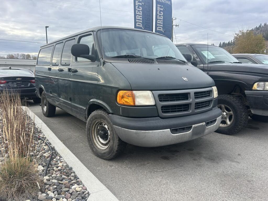 2002 Dodge RAM Van 1500 Cargo RWD