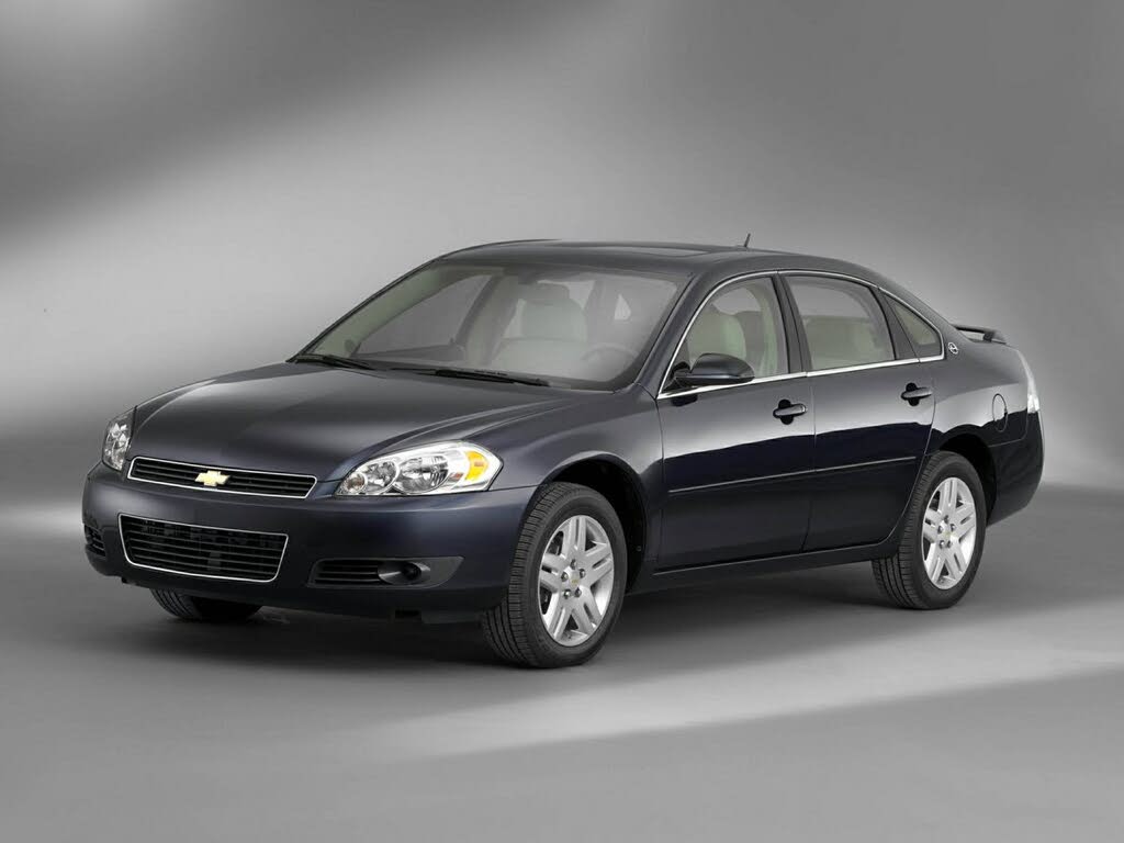 2010 Chevrolet Impala LS FWD
