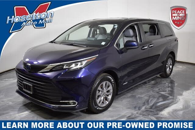 2021 Toyota Sienna XLE 7-Passenger AWD
