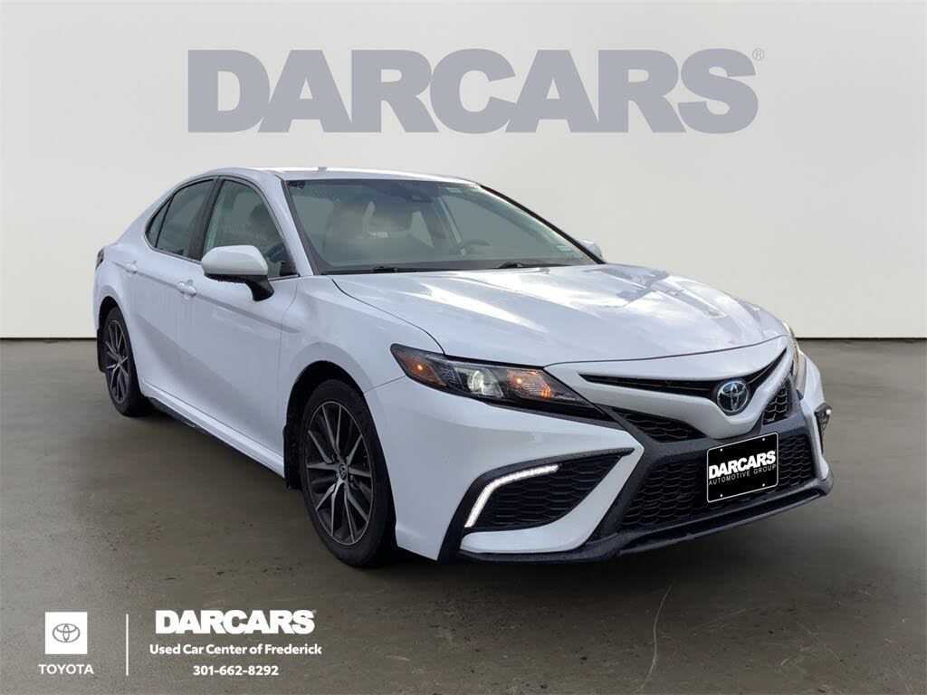 2023 Toyota Camry SE FWD