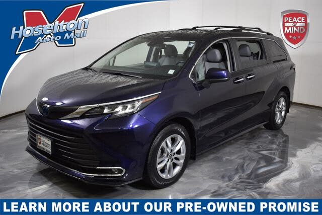 2023 Toyota Sienna XLE 7-Passenger AWD