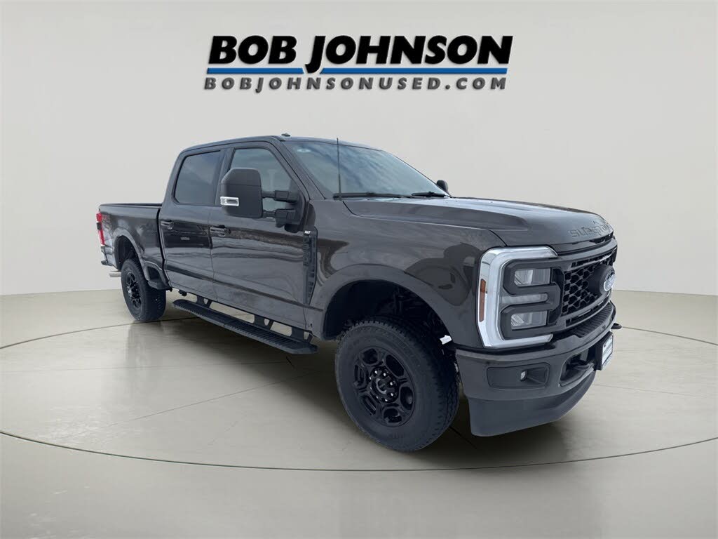 2024 Ford F-350 Super Duty XLT Crew Cab 4WD